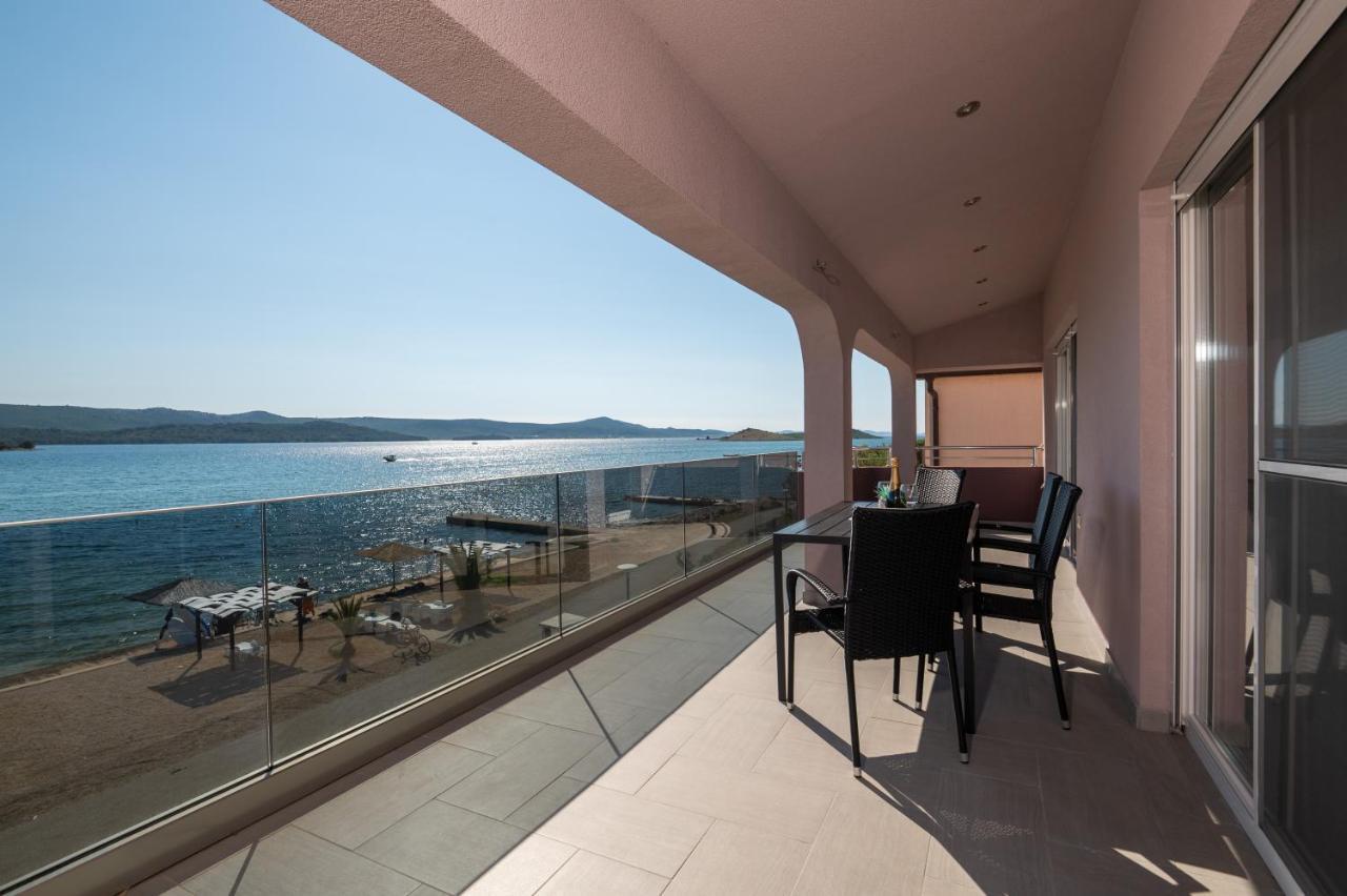 Euroholiday Apartments Turanj Kültér fotó