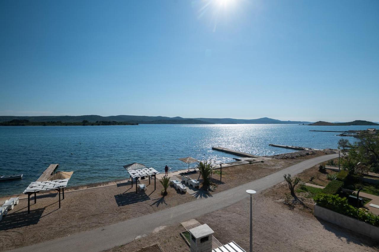 Euroholiday Apartments Turanj Kültér fotó