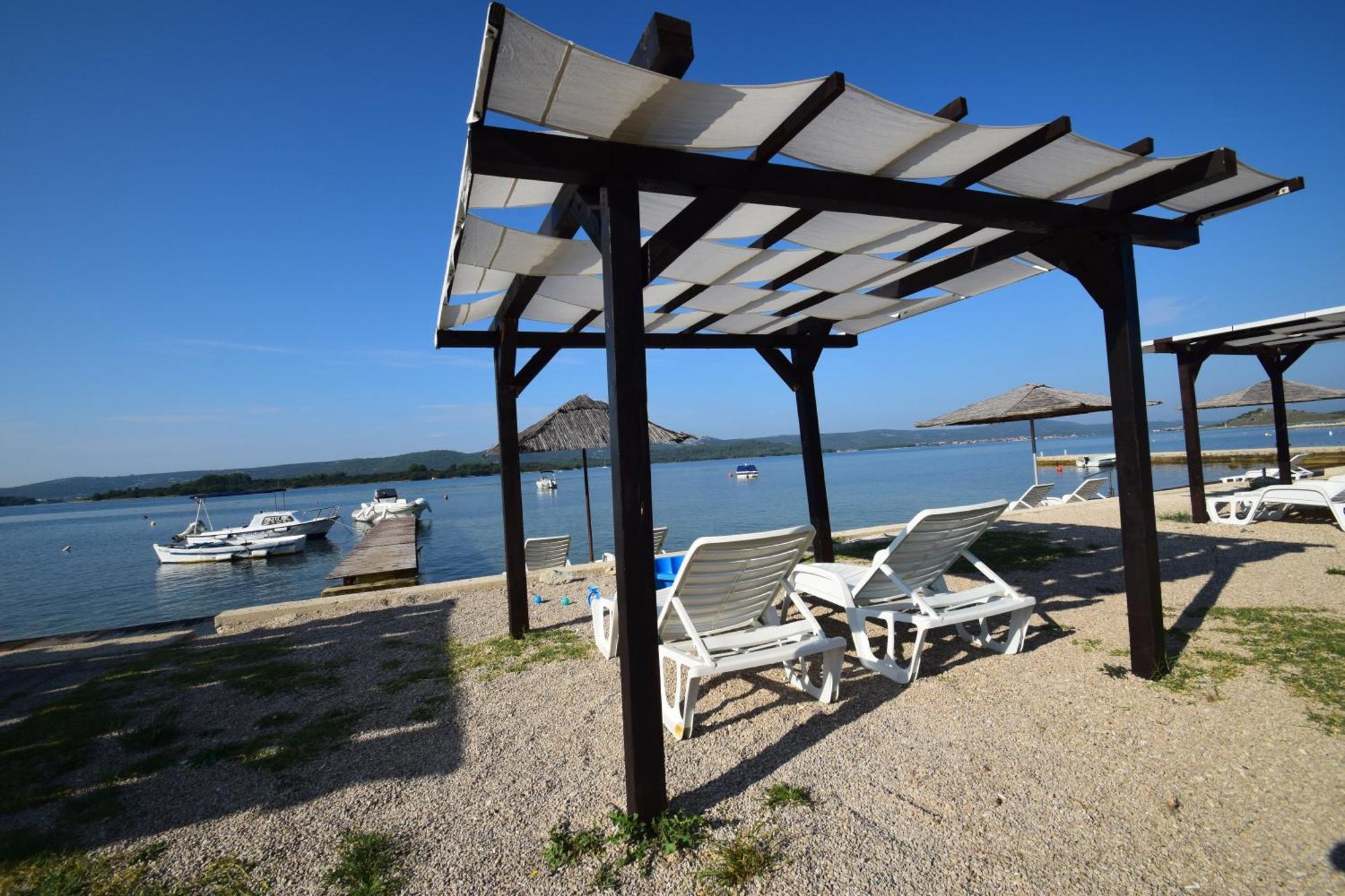 Euroholiday Apartments Turanj Kültér fotó