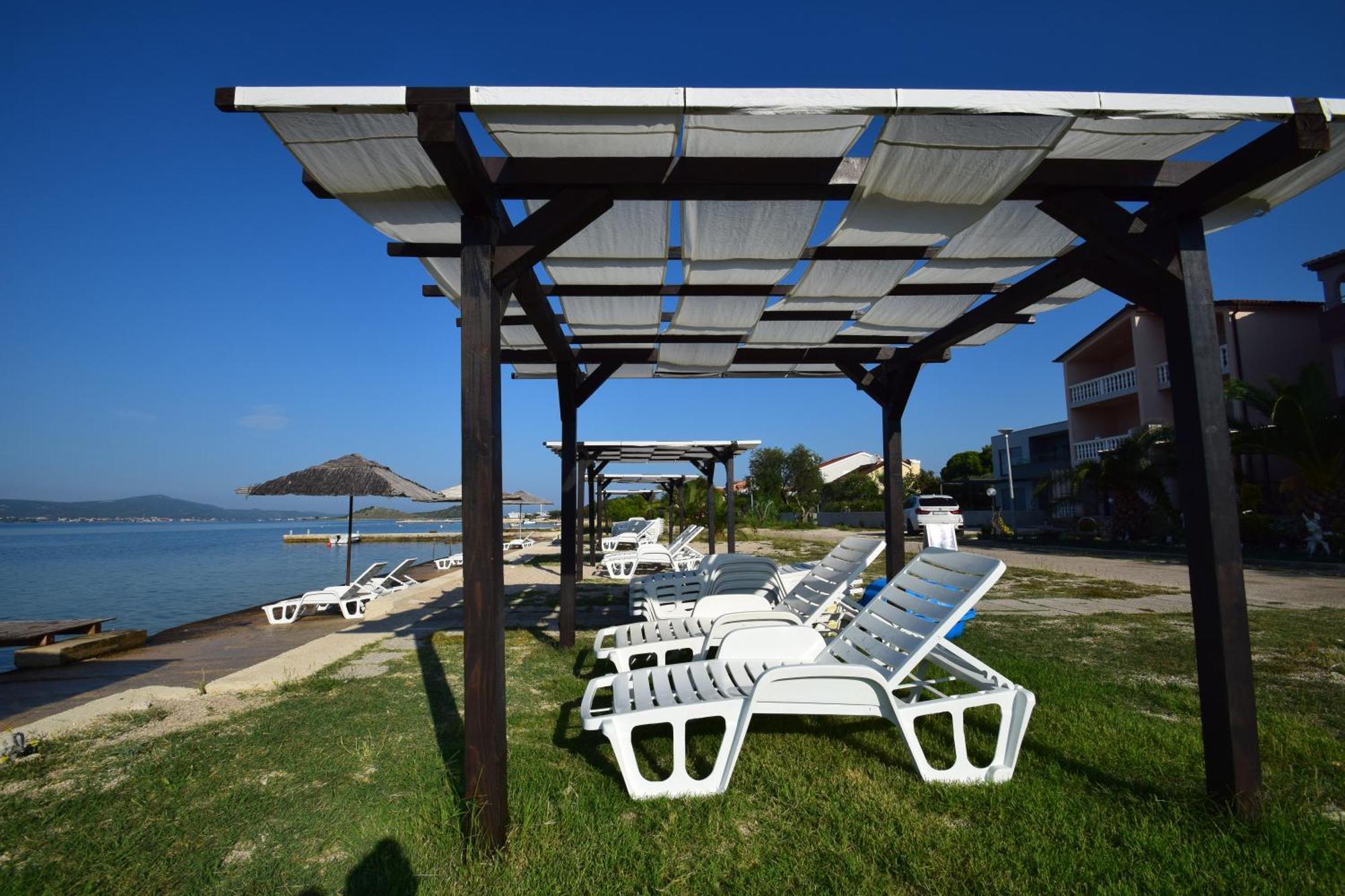 Euroholiday Apartments Turanj Kültér fotó