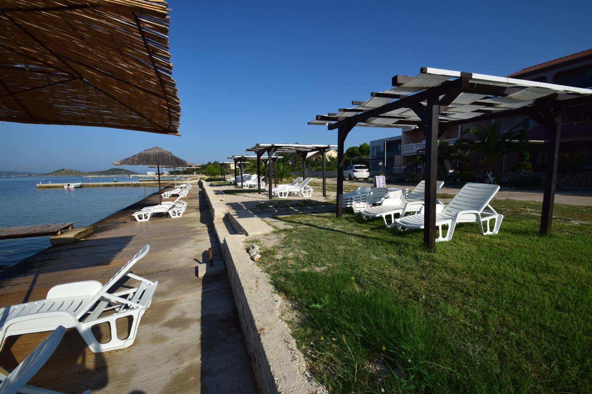 Euroholiday Apartments Turanj Kültér fotó