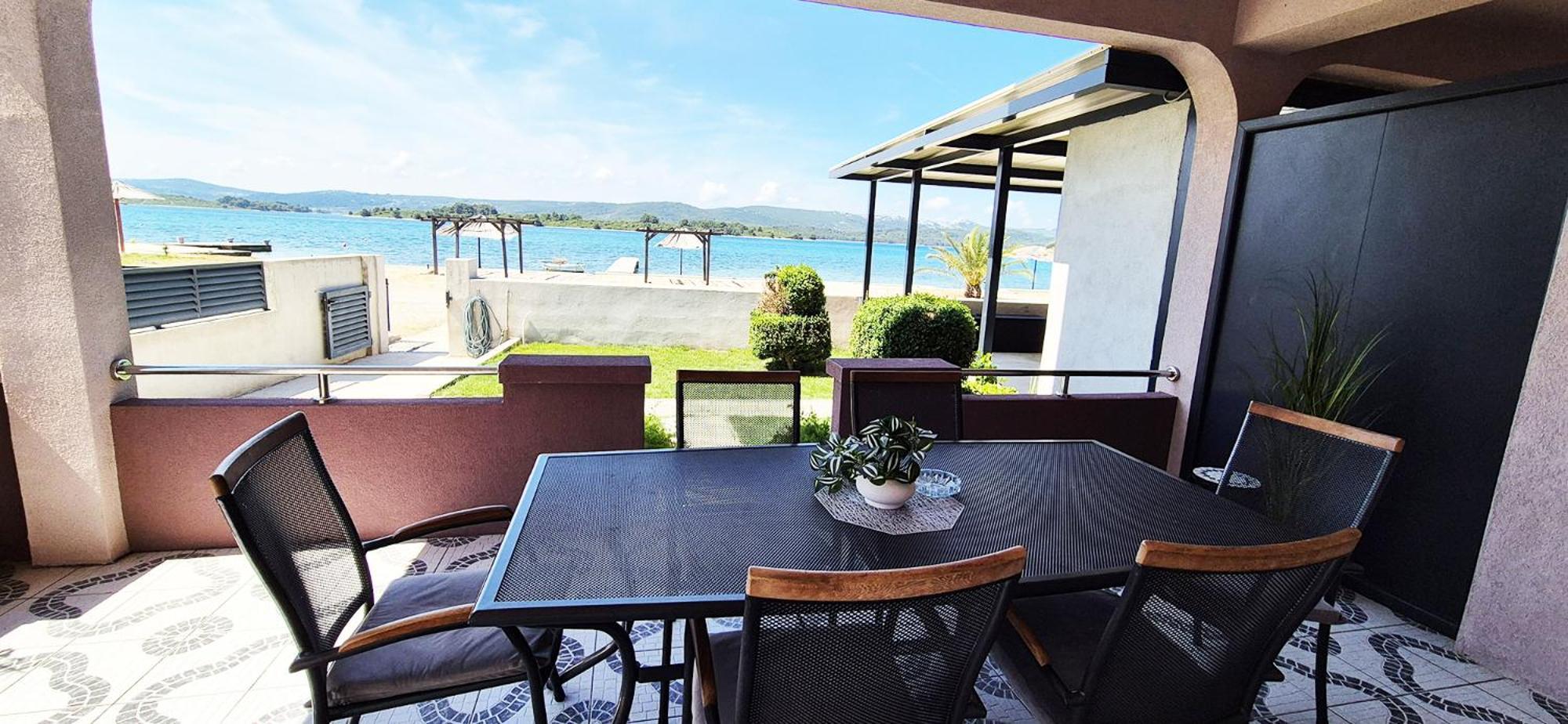 Euroholiday Apartments Turanj Kültér fotó